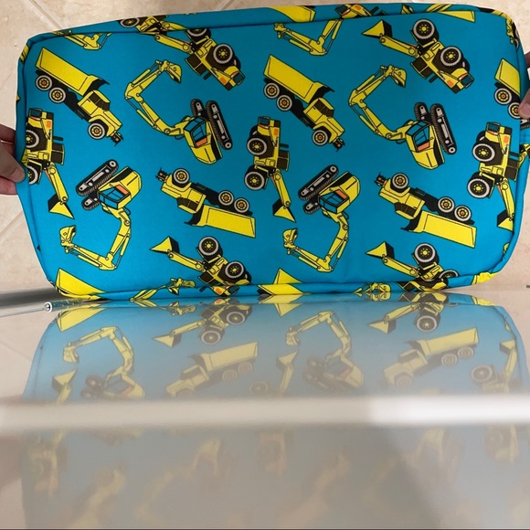 🏷️TRACTOR PRINT BEACH TOTE BAG - Picture 13 of 15